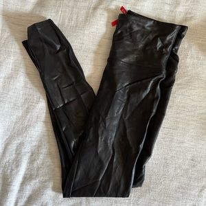 Spanx Faux Leather Leggings, size L